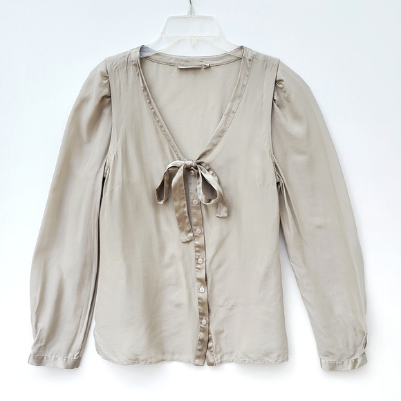 💓SOLD💓Halogen Bow Collar Silk Tie Blouse Nude Taupe Puff - Picture 4 of 13